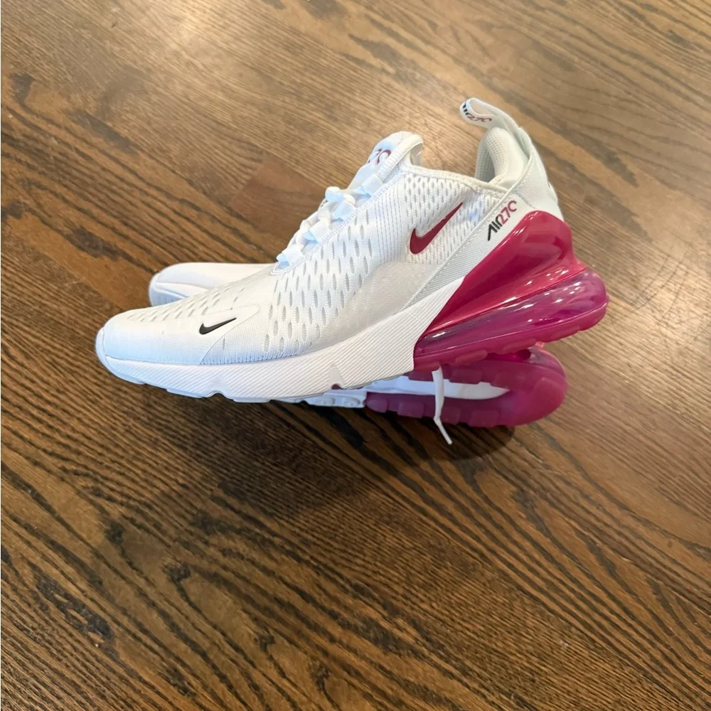 Nike Air Max 270 GS Pink Foam White and Pink Womens Size 8.5 Y7